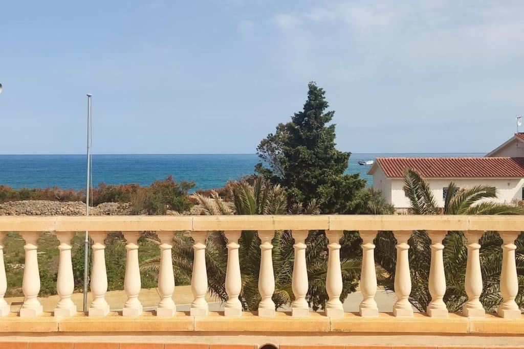 Perla De Mar Apartment L'Ametlla de Mar Ngoại thất bức ảnh