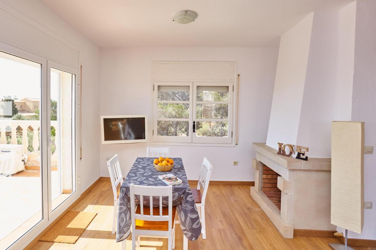 Perla De Mar Apartment L'Ametlla de Mar Ngoại thất bức ảnh